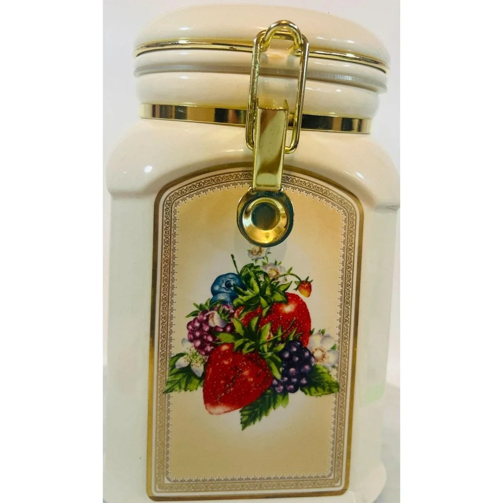 Vtg Lg Knotts Berry Farm Ceramic Canister Cookie‎ Jar Fruit Design Gold Accents